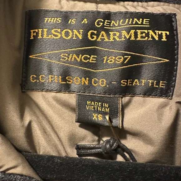 Filson Mackinaw Wool Insulated Jacket XS NWT